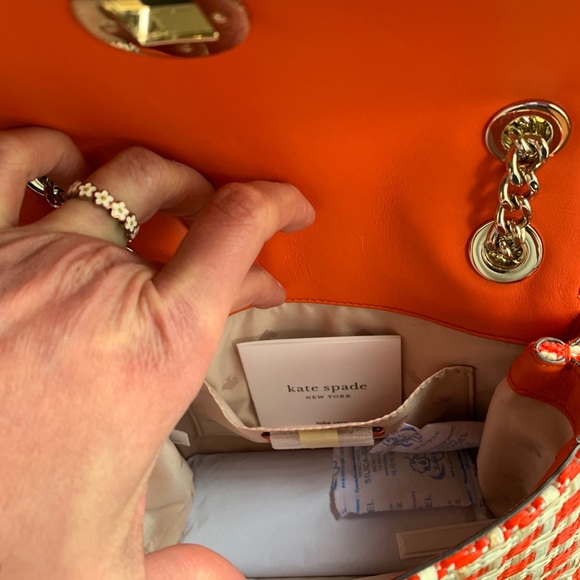 Authentic KATE SPADE Straw/Leather Flap turnlock crossbody/Shoulder bag - Picture 12 of 16